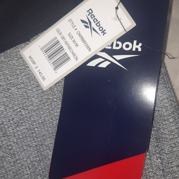 NWT Reebok Jacket (sweater type) Outerwear size: M - Picture 6 of 8